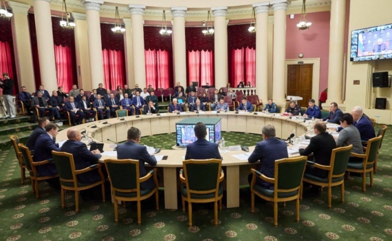 Губернатор: Подготовка бюджета шла непросто, удалось сохранить социальную направленность