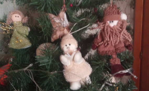 Как украсить ёлку в стиле Софи Лорен: винтажный шик 60-х — легко повторить Как украсить ёлку в стиле Софи Лорен: винтажный шик 60-х — легко повторить