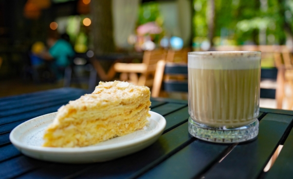 Проект с бесплатными обедами и досуговыми мероприятиями для пенсионеров в Туле призван изменить подход к жизни у молодежи Проект с бесплатными обедами и досуговыми мероприятиями для пенсионеров в Туле призван изменить подход к жизни у молодежи