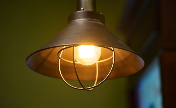 Свет на кухне важнее мебели: как спланировать освещение, чтобы не пожалеть Свет на кухне важнее мебели: как спланировать освещение, чтобы не пожалеть