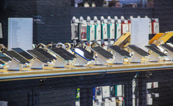 Техсбор приведет к росту «серого» рынка смартфонов и ноутбуков Техсбор приведет к росту «серого» рынка смартфонов и ноутбуков