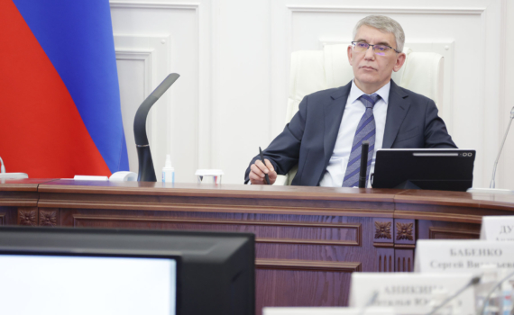 Должно быть все хорошо: Миляев поручил помочь тулякам и фермерам, содержащим КРС в хозяйствах Должно быть все хорошо: Миляев поручил помочь тулякам и фермерам, содержащим КРС в хозяйствах